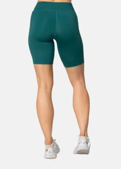 Kari Traa AVA 8 INCH SHORTS
