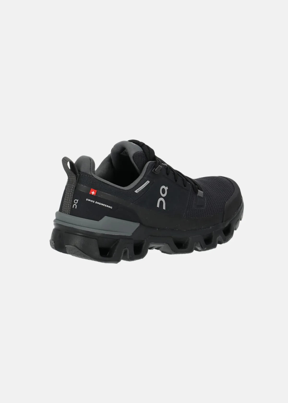 On Running Cloudwander Waterproof
