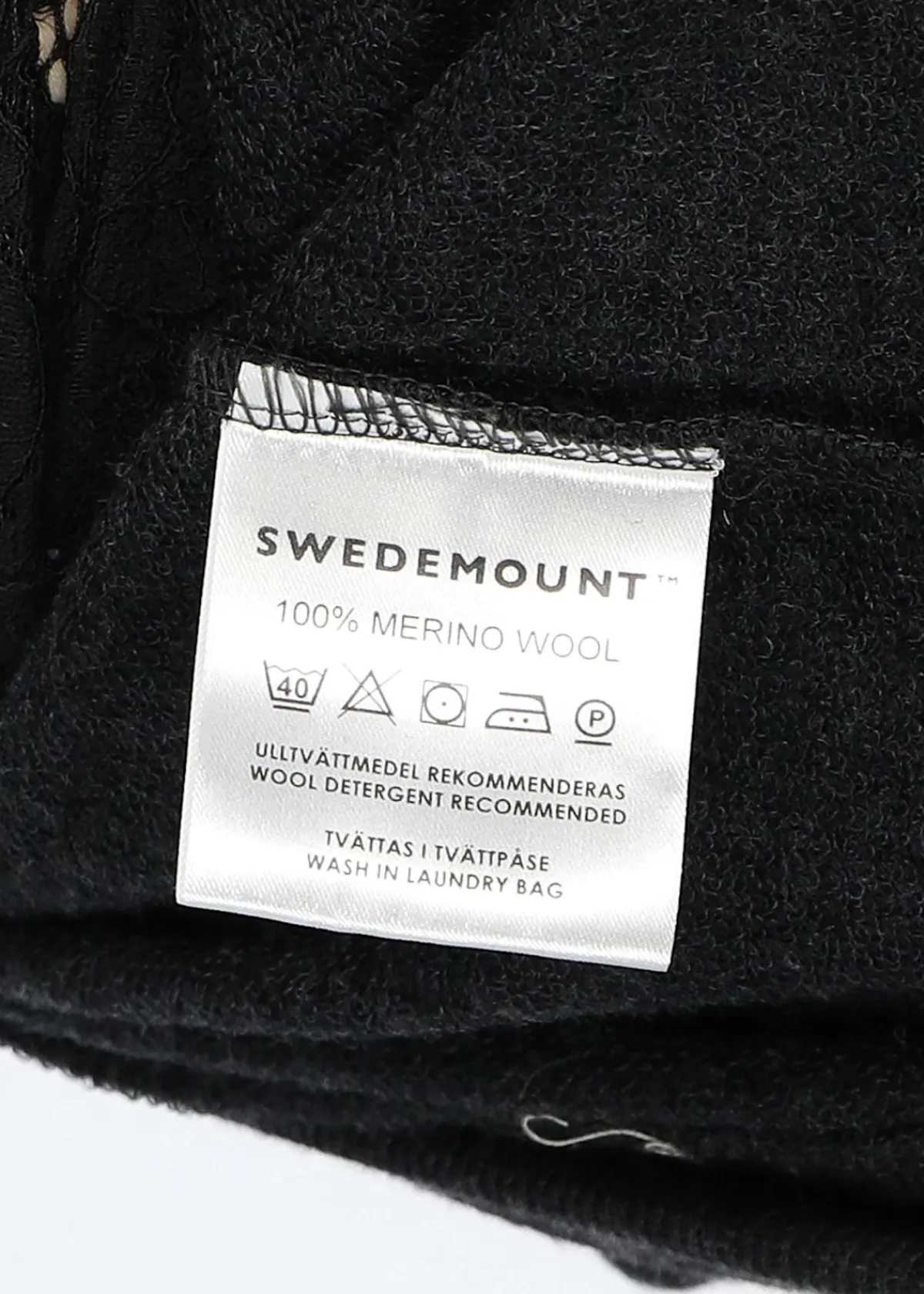 Swedemount Katmandu Merino Wool Hood W