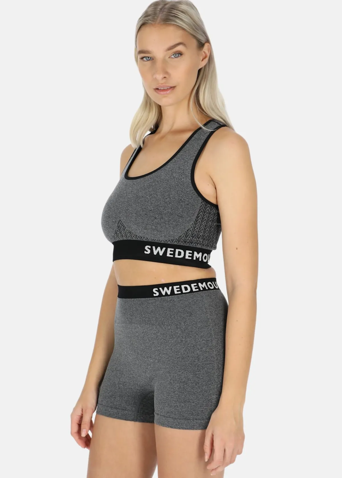 Swedemount Padded Seamless Top