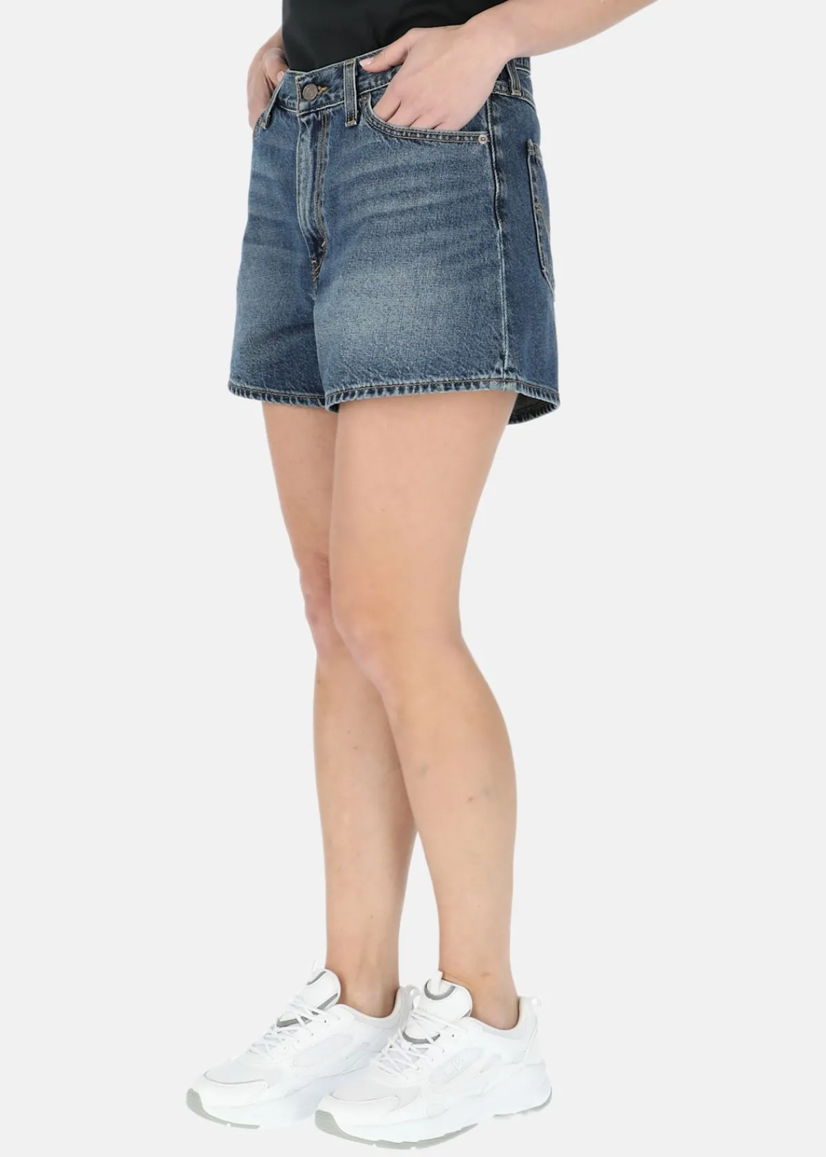 LEVI'S® 80S MOM SHORT