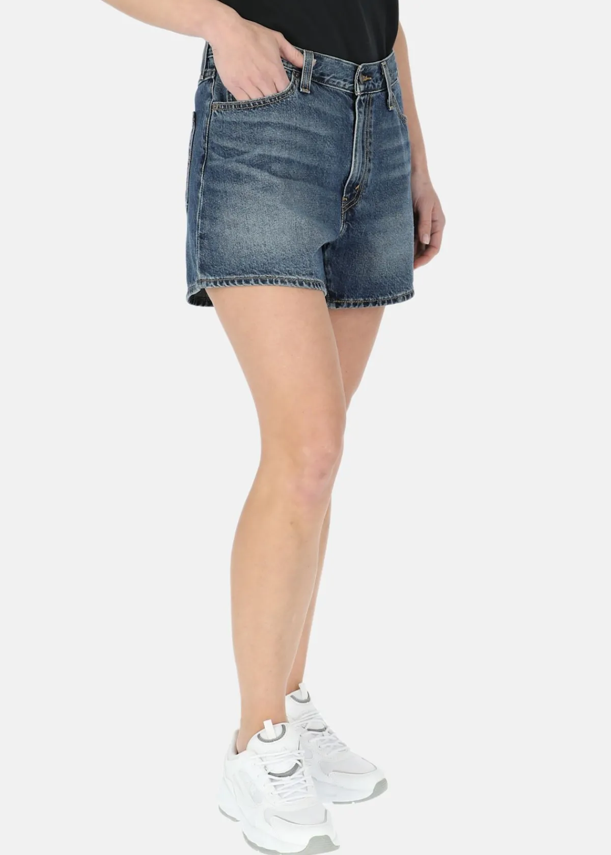LEVI'S® 80S MOM SHORT