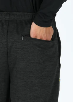 Swedemount Training Logo Shorts