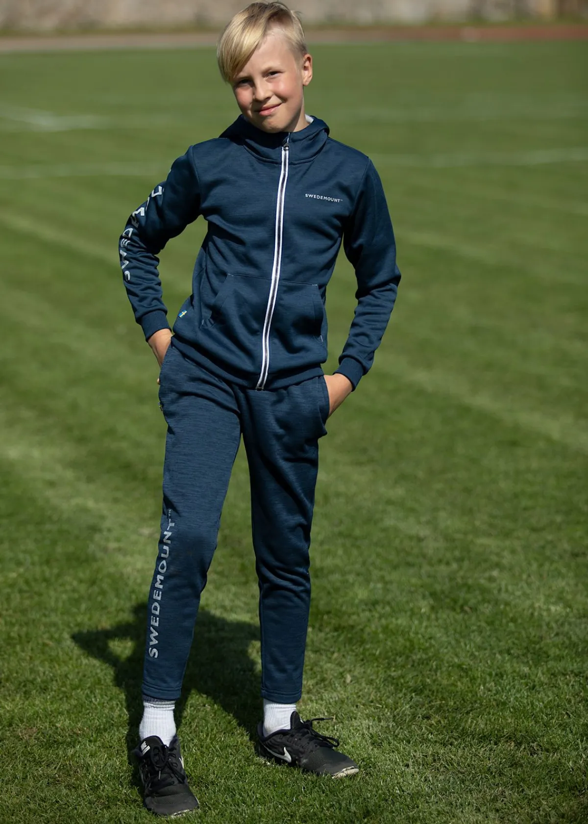 Barn Swedemount Training Logo Zip Hood JR