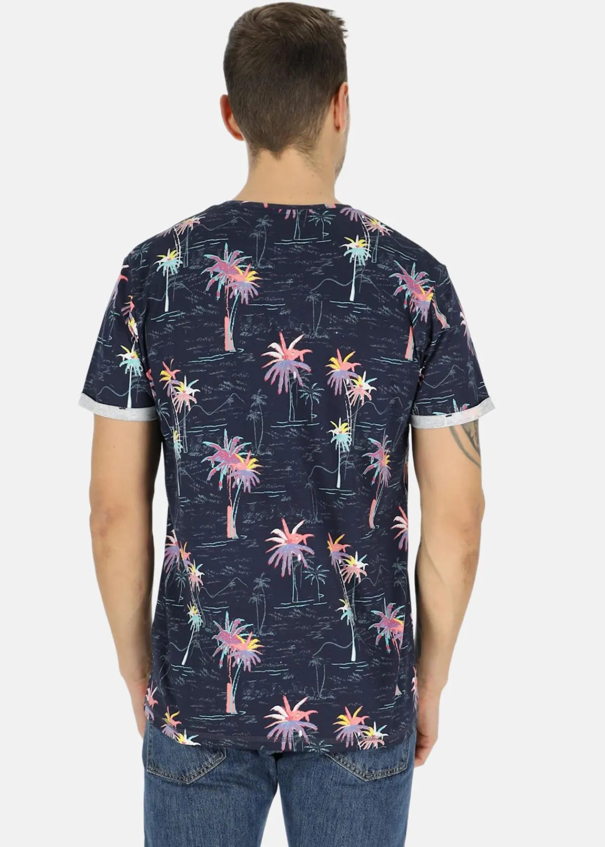 Blount & Pool Tropical Pocket Tee