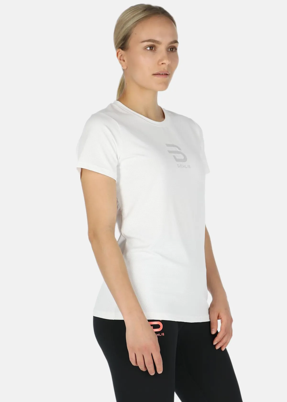 Dählie T-Shirt Focus Wmn