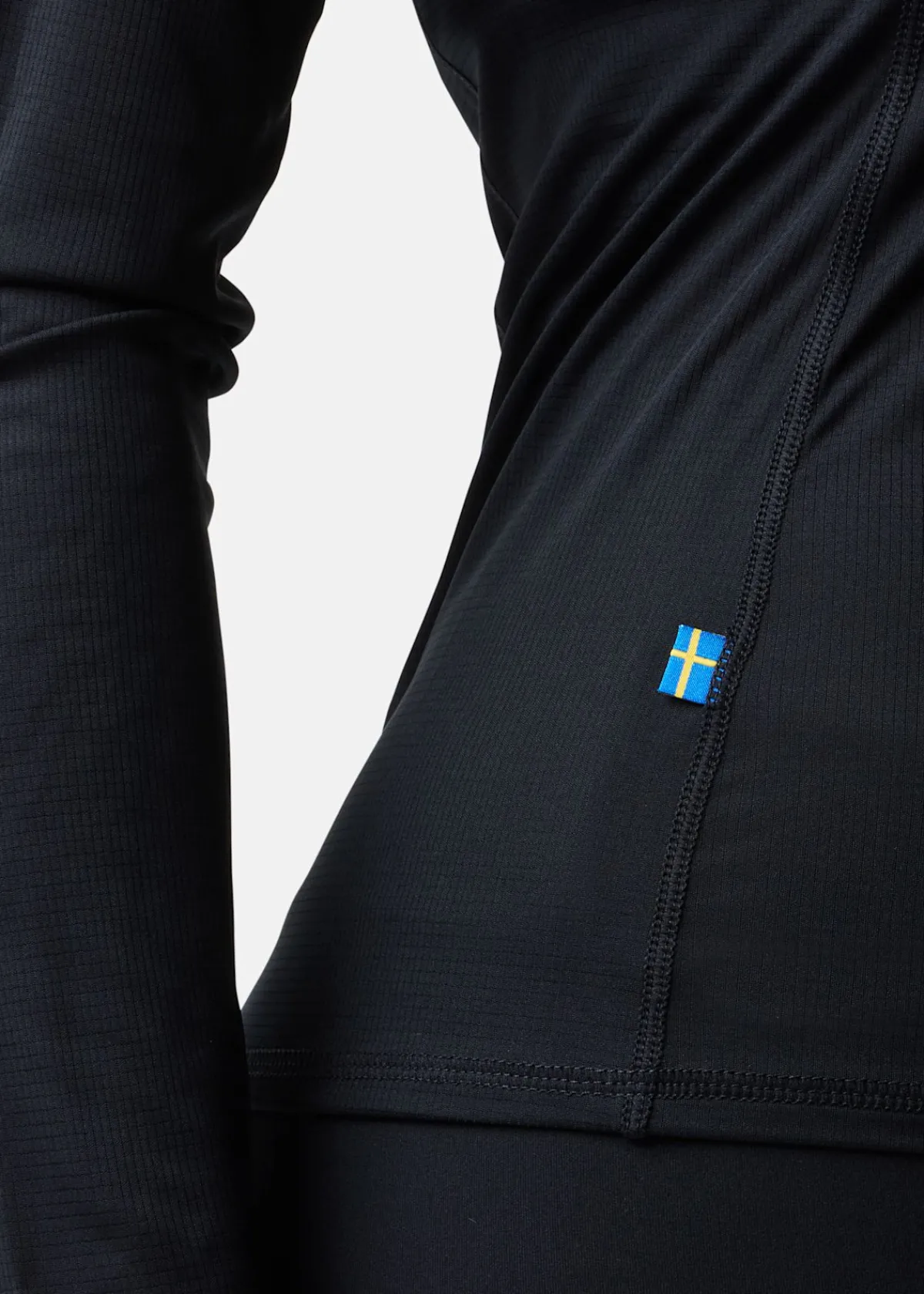Swedemount Ultra Light LS Tee W