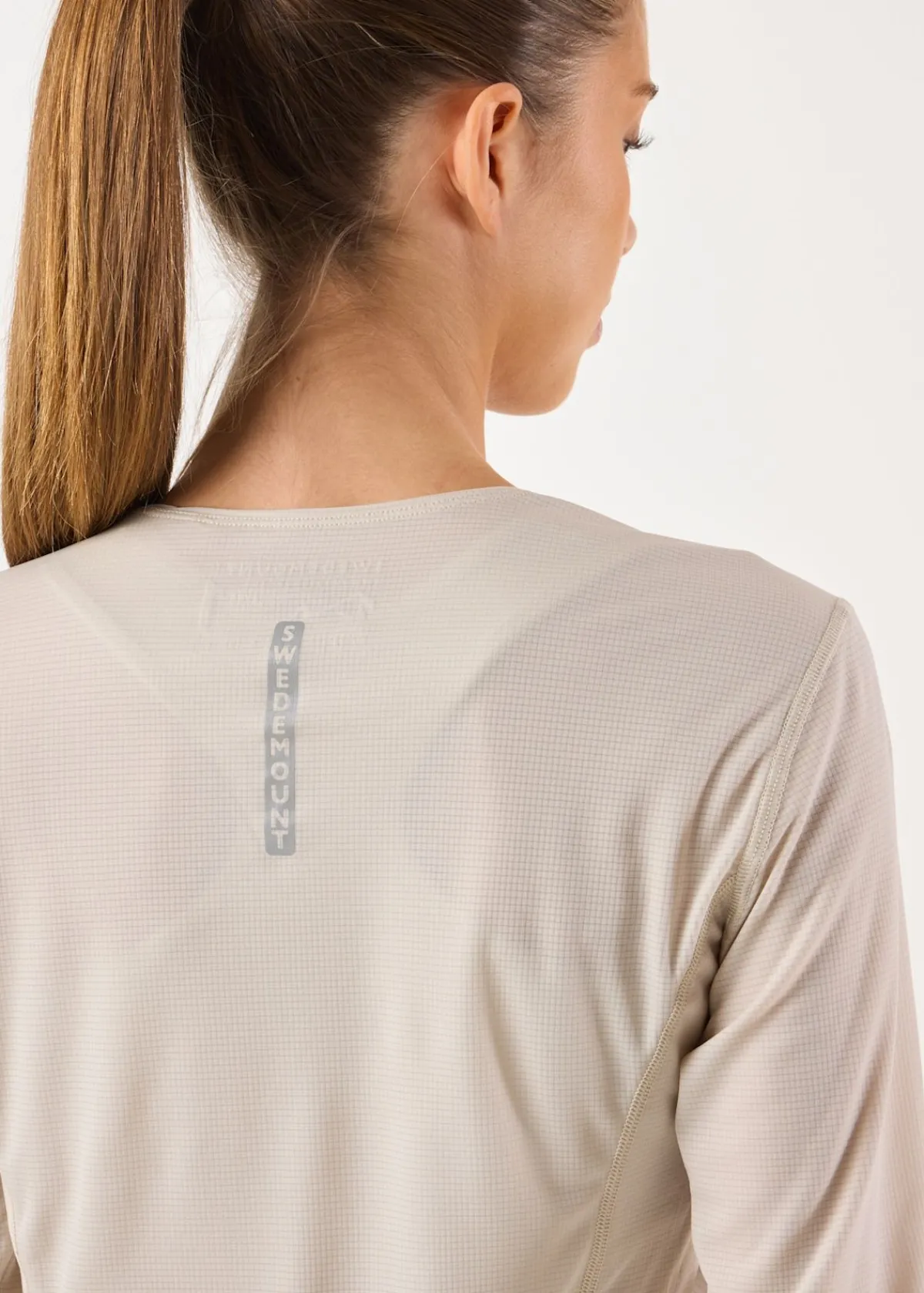 Swedemount Ultra Light LS Tee W