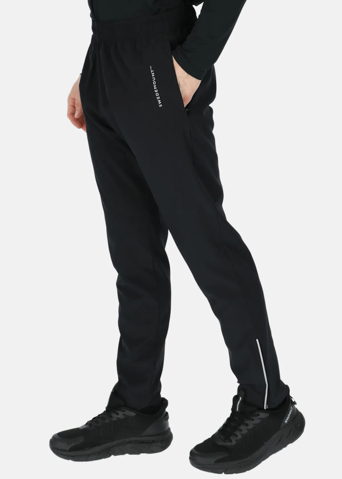 Swedemount Ultra Light Training Pants