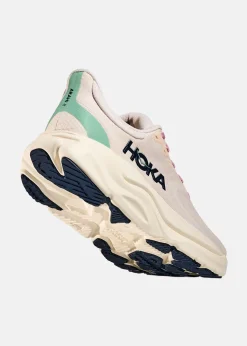 Hoka W ARAHI 8