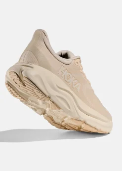 Hoka W ARAHI 8