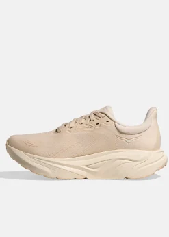 Hoka W ARAHI 8
